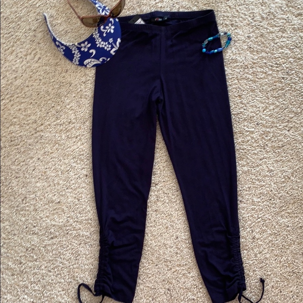 YEST Cropped Leggings